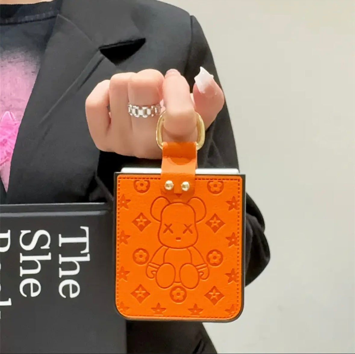 "Samsung Z Flip series leather folding anti-fall mobile phone case, with finger ring buckle design" - 图片 14