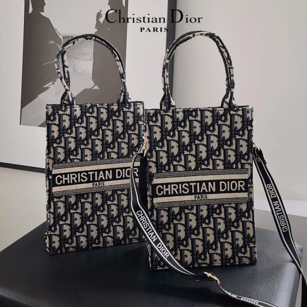 Classic Tote Bag With Crossbody Strap - 图片 2