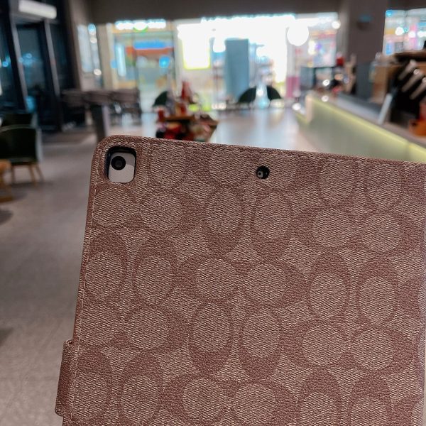 Premium Leather Classic Apple iPad Tablet Case - 图片 11