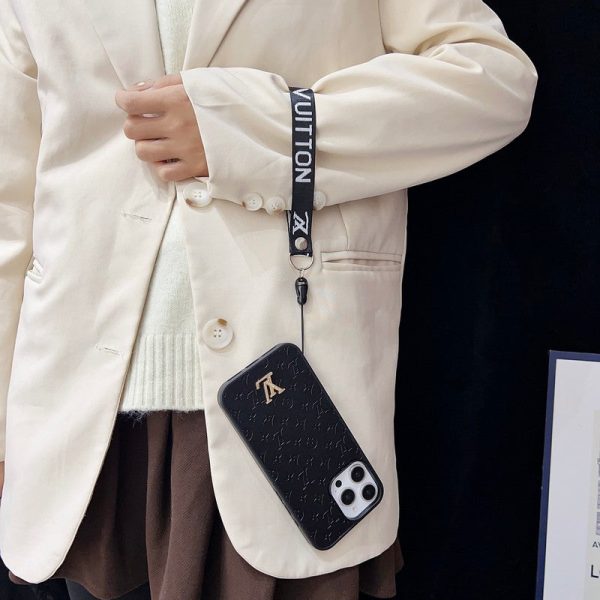 Lou Brown Hand Chain iPhone Case - 图片 18