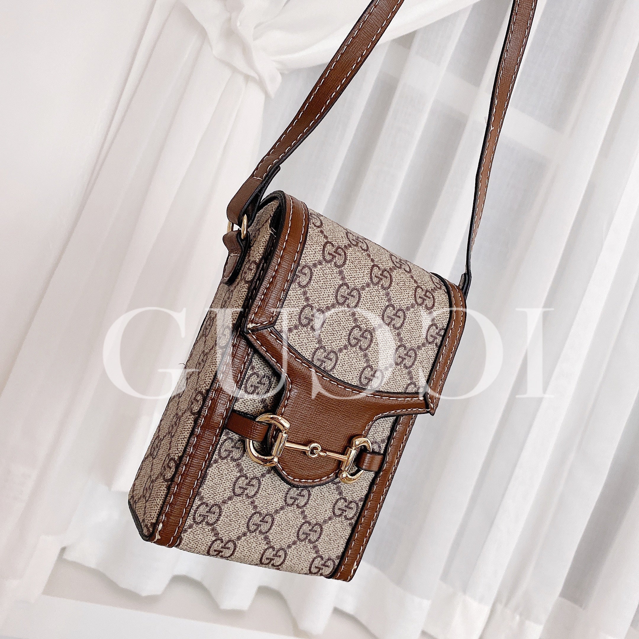 Crossbody Leather Bag - 图片 17
