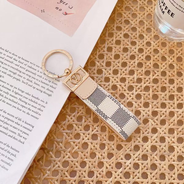 Fashion KeyChain - 图片 12