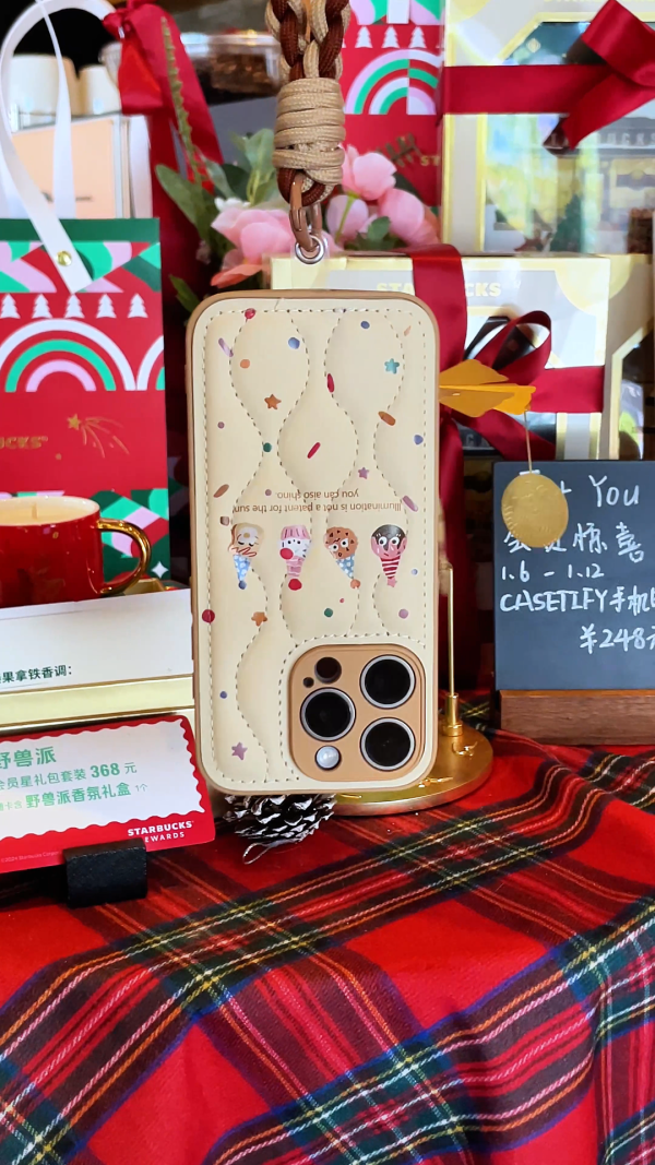 Feather-light Cozy: Chic Cookie-Inspired iPhone Case for Trendsetters - 图片 2