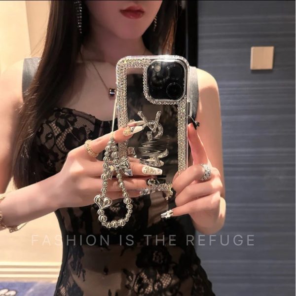 Glamorous Beauty Mirror iPhone Case – Makeup & Style On the Go! - 图片 5