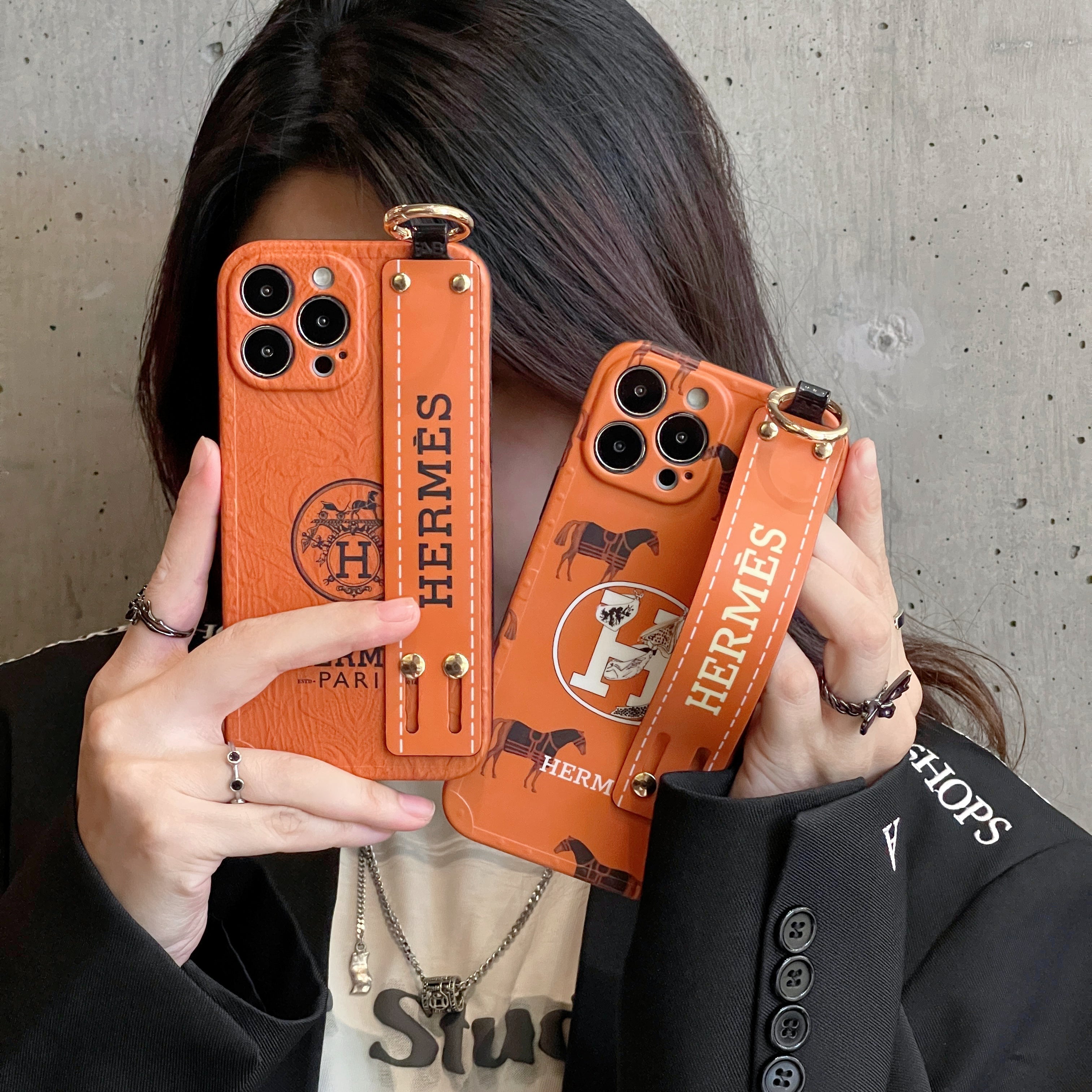 H Wristband iPhone Case - 图片 5