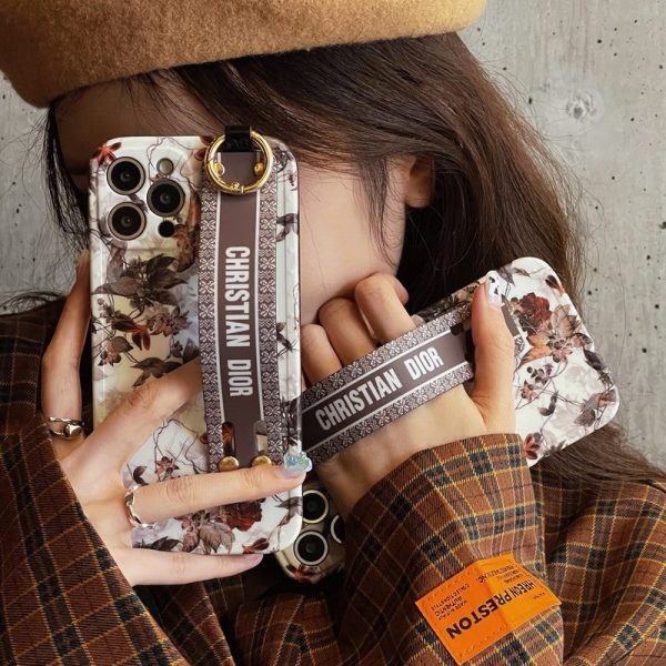 CD Maple Leaf Wristband iPhone Case - 图片 5