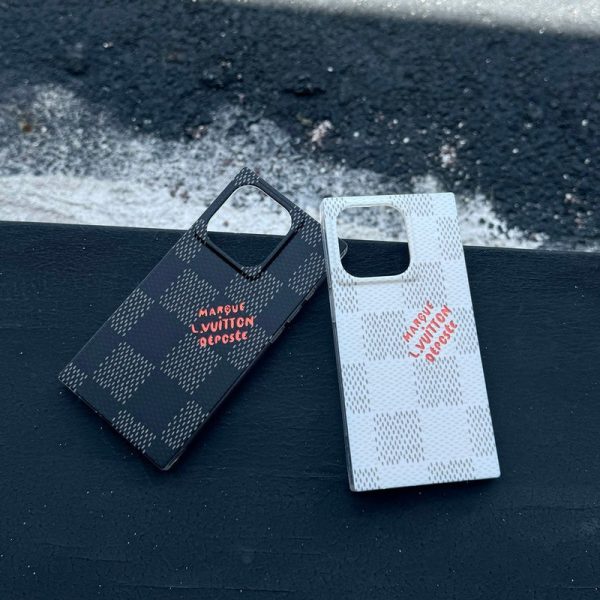 Lou Black & White Sqaure iPhone Case - 图片 9