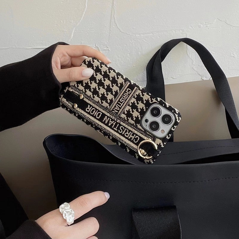 CD Houndstooth Wristband iPhone Case - 图片 2