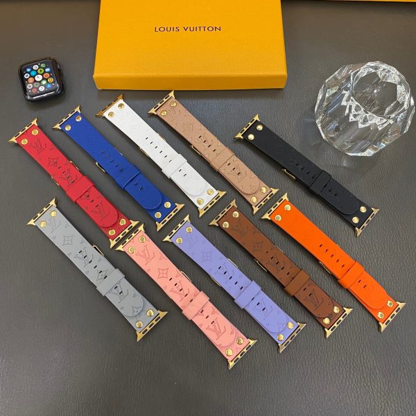 Bracelet de rechange Apple avec décoration en rivets et monogramme en relief WATCH BANDS - 图片 12