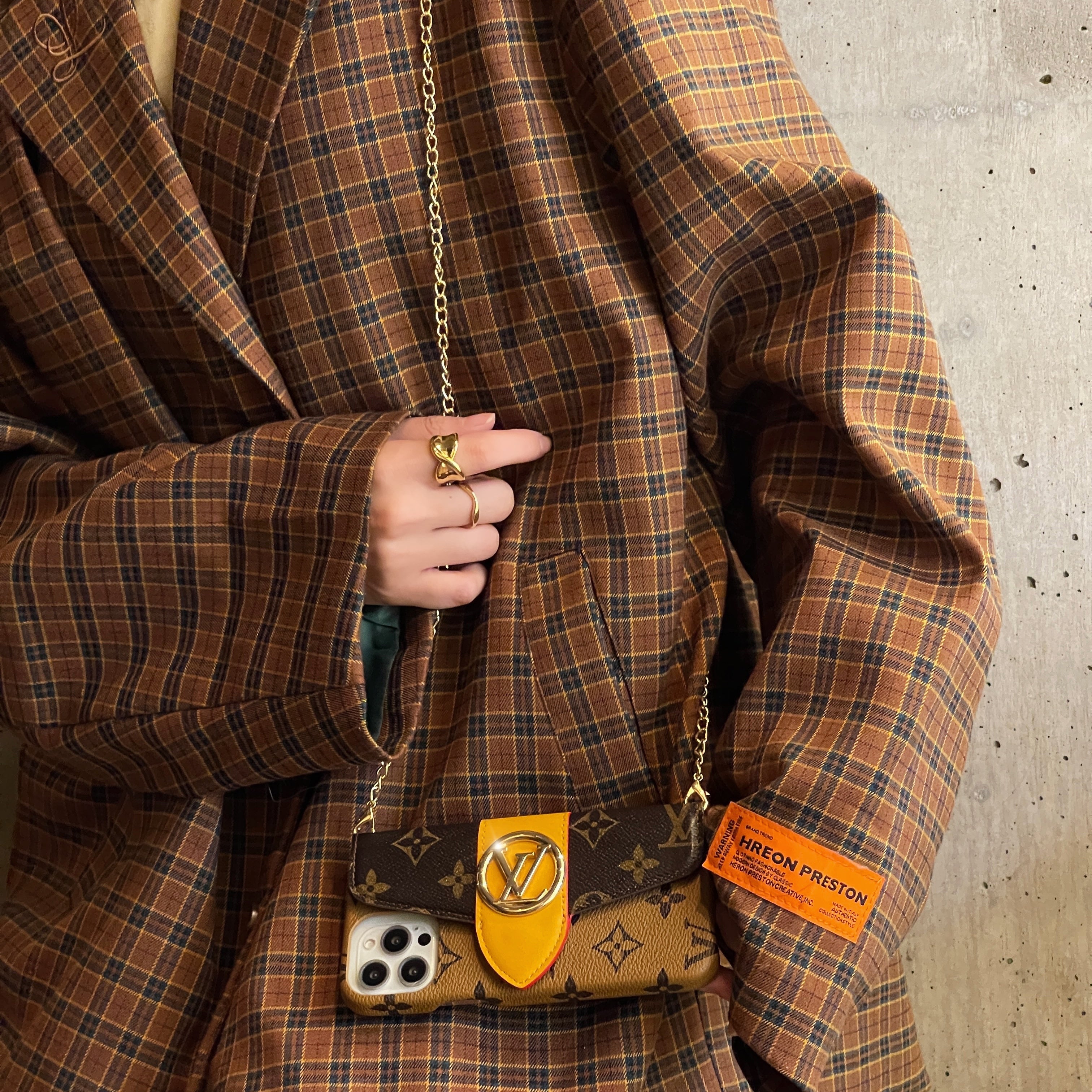 Lou Gold CrossBody Card Holder iPhone Case - 图片 10