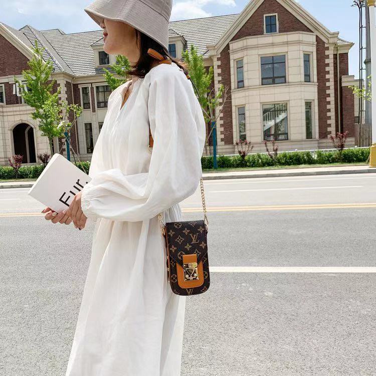 Crossbody Leather Phone Bag - 图片 4