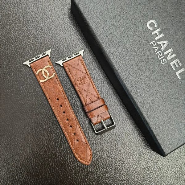 Luxury Gold Monogram 3D Embossed Leather Apple Watch Strap - 图片 3