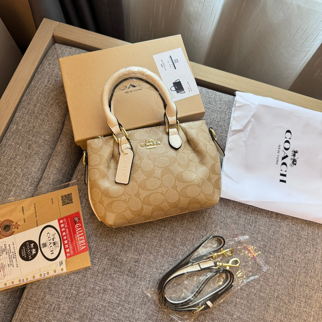 Crafted to Perfection: Leather Hand Bag with a Luxe Touch - 图片 6