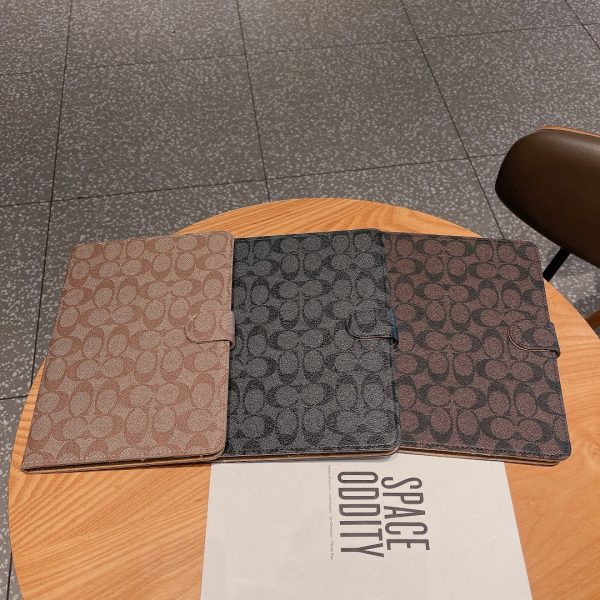 Premium Leather Classic Apple iPad Tablet Case - 图片 5