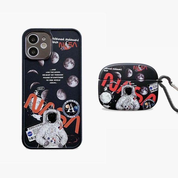 Limited Black Astronaut Phone & AirPods Case | 2-Pack - 图片 2