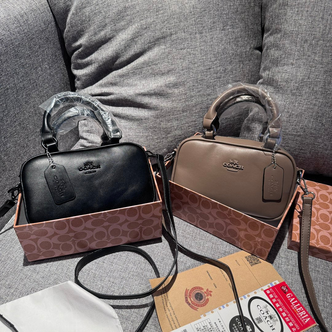 Elegant Leather Handbag: A Touch of Light Luxury - 图片 5