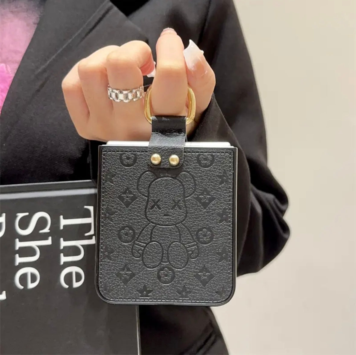 "Samsung Z Flip series leather folding anti-fall mobile phone case, with finger ring buckle design" - 图片 13