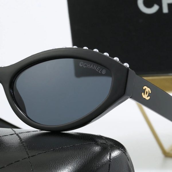 Luxury Pearl Cat Eye Sunglasses - 图片 9