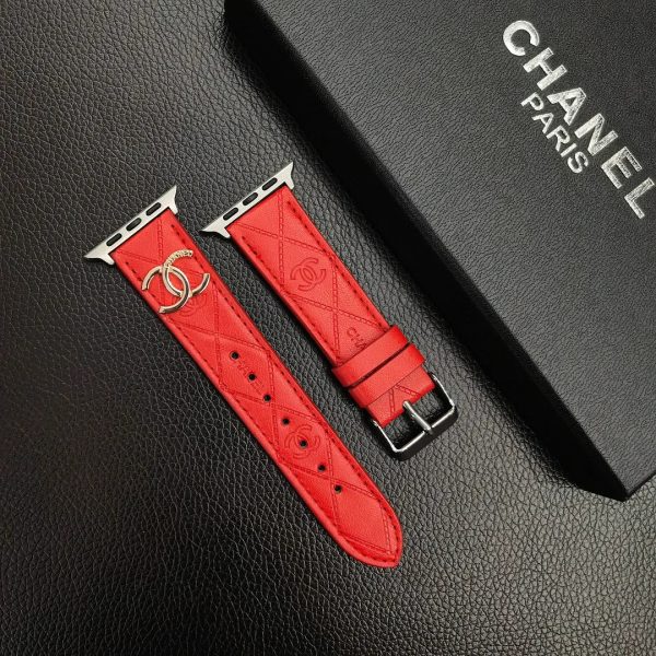 Luxury Gold Monogram 3D Embossed Leather Apple Watch Strap - 图片 5