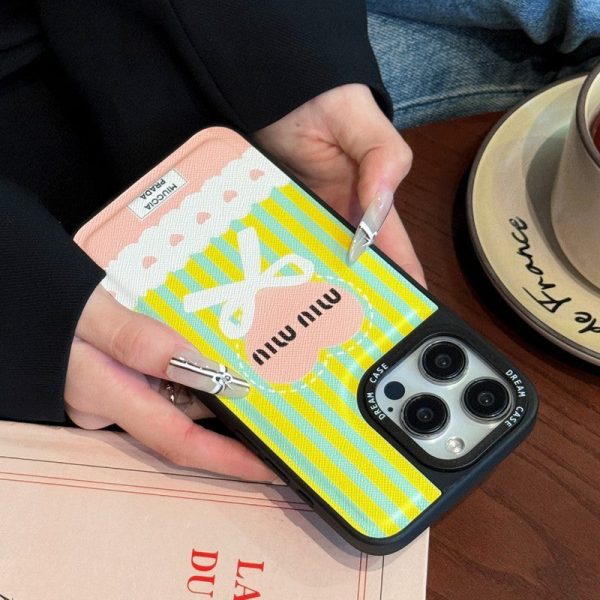 Miu Green & Pink Leather iPhone Case - 图片 9