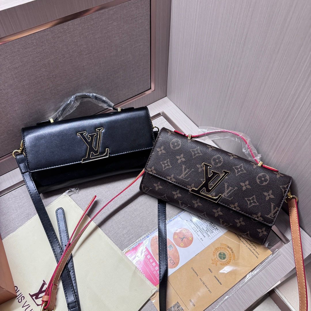 Sophisticated Leather Hand bag: Where Luxury Meets Style - 图片 5