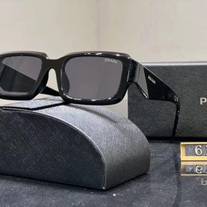 Low Square Sunglasses 6100