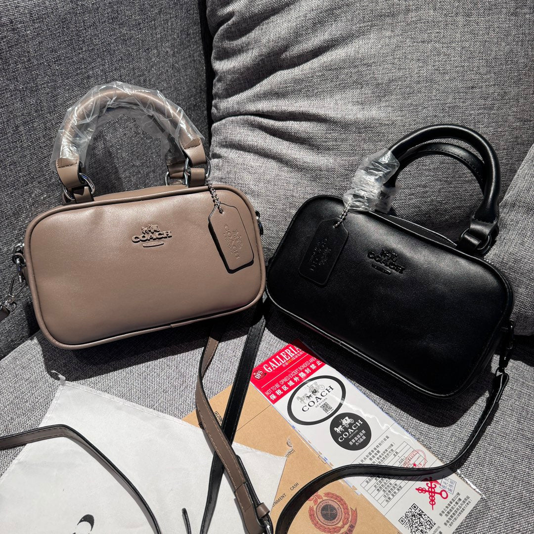 Elegant Leather Handbag: A Touch of Light Luxury - 图片 8