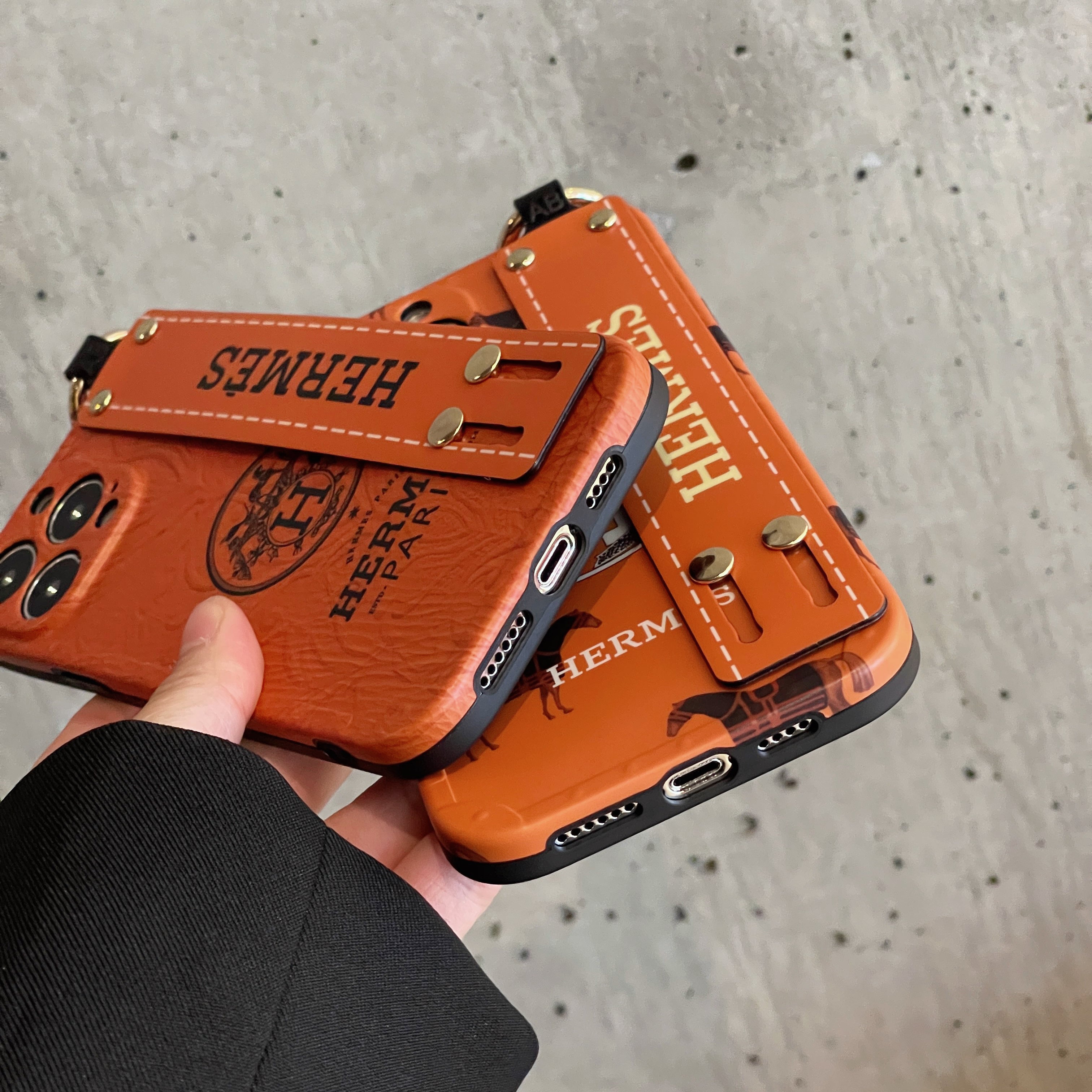 H Wristband iPhone Case - 图片 8
