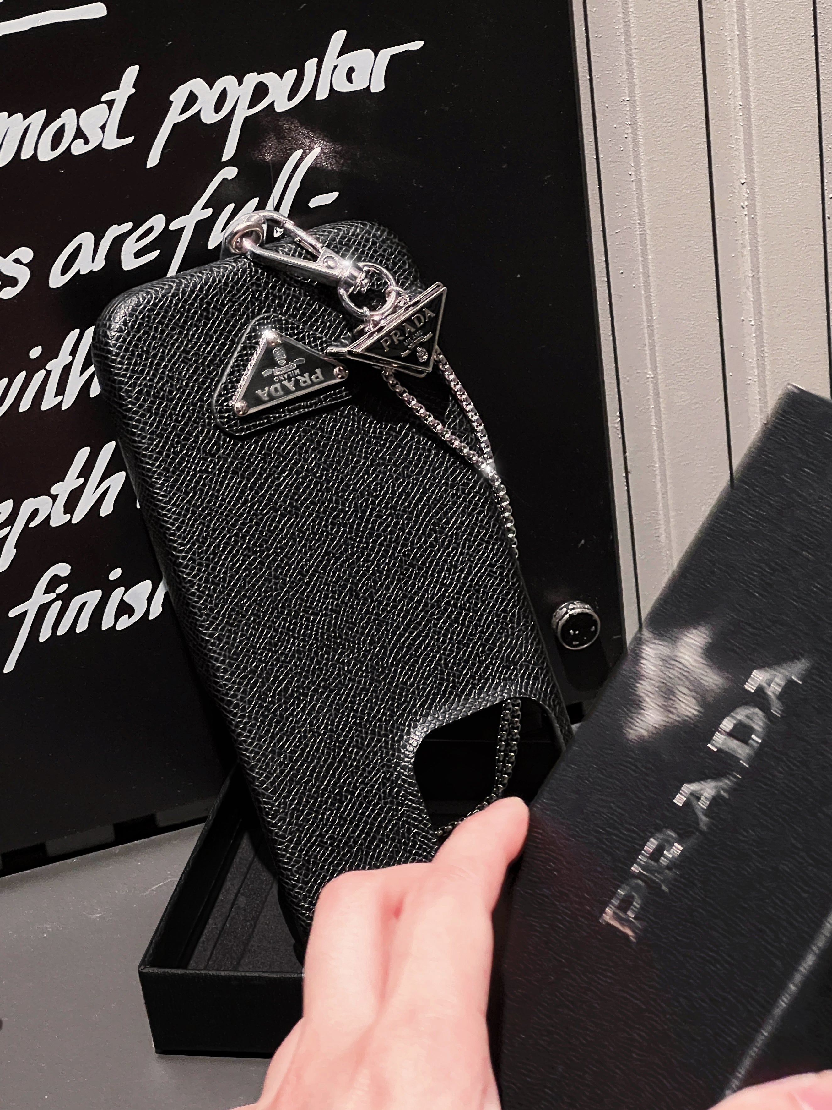 Pra Leather Crossbody iPhone Case - 图片 3