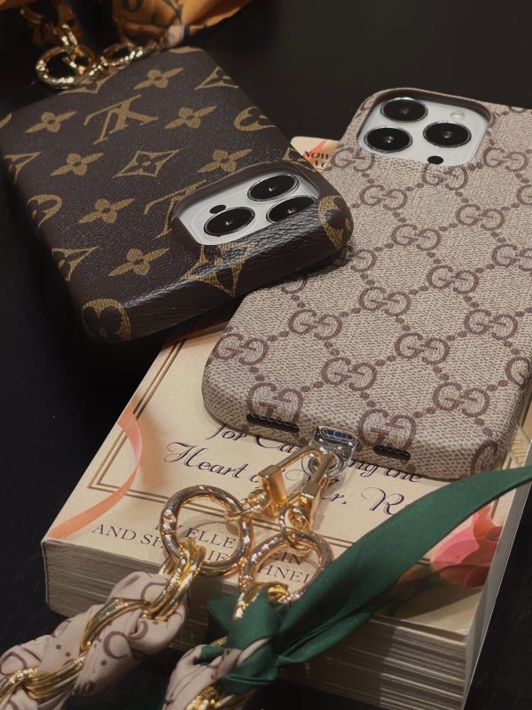 Lou Silk Wristband iPhone Case - 图片 8