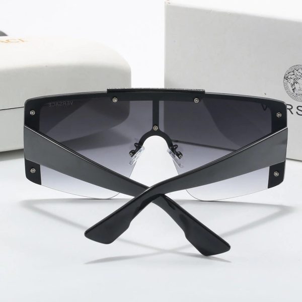 Wrap-Around Sunglasses - 图片 11
