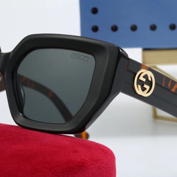 Amber Pattern Sunglasses - 图片 5