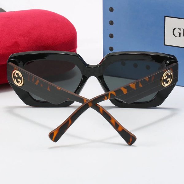 Amber Pattern Sunglasses - 图片 7