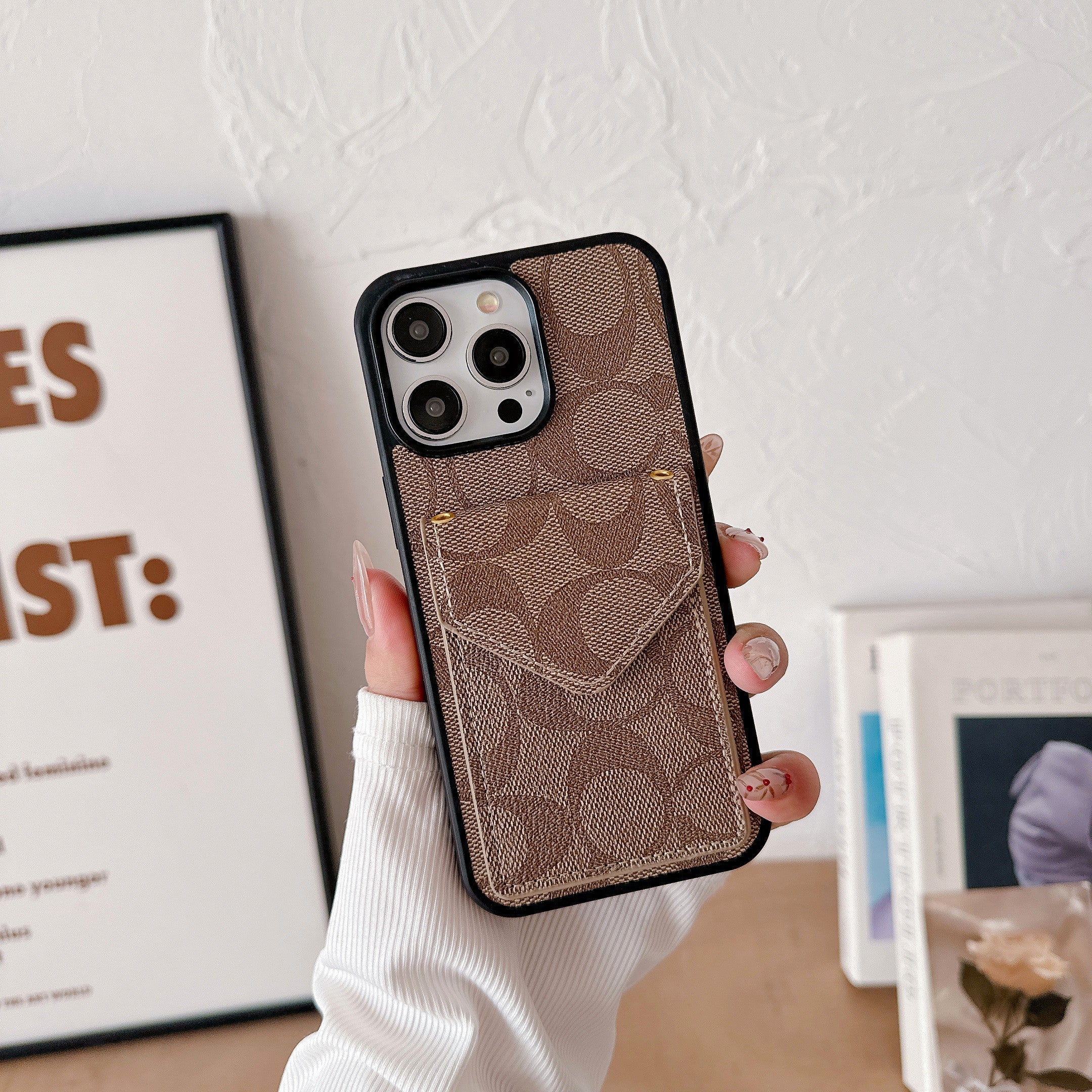 Coach iPhone Case With Card Holder And Strap Light Brown -SJ240513 - 图片 2