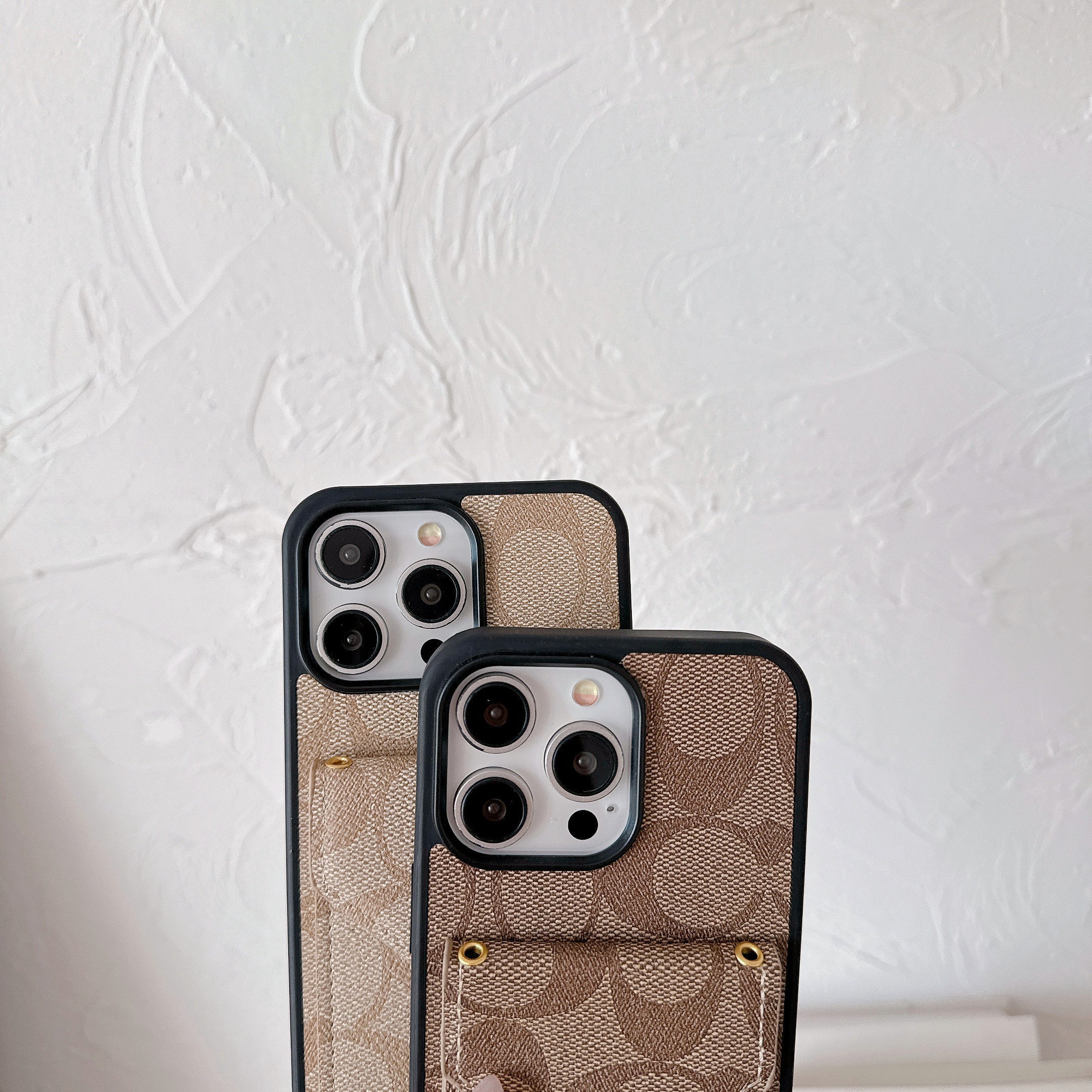 Coach iPhone Case With Card Holder And Strap Light Brown -SJ240513 - 图片 3