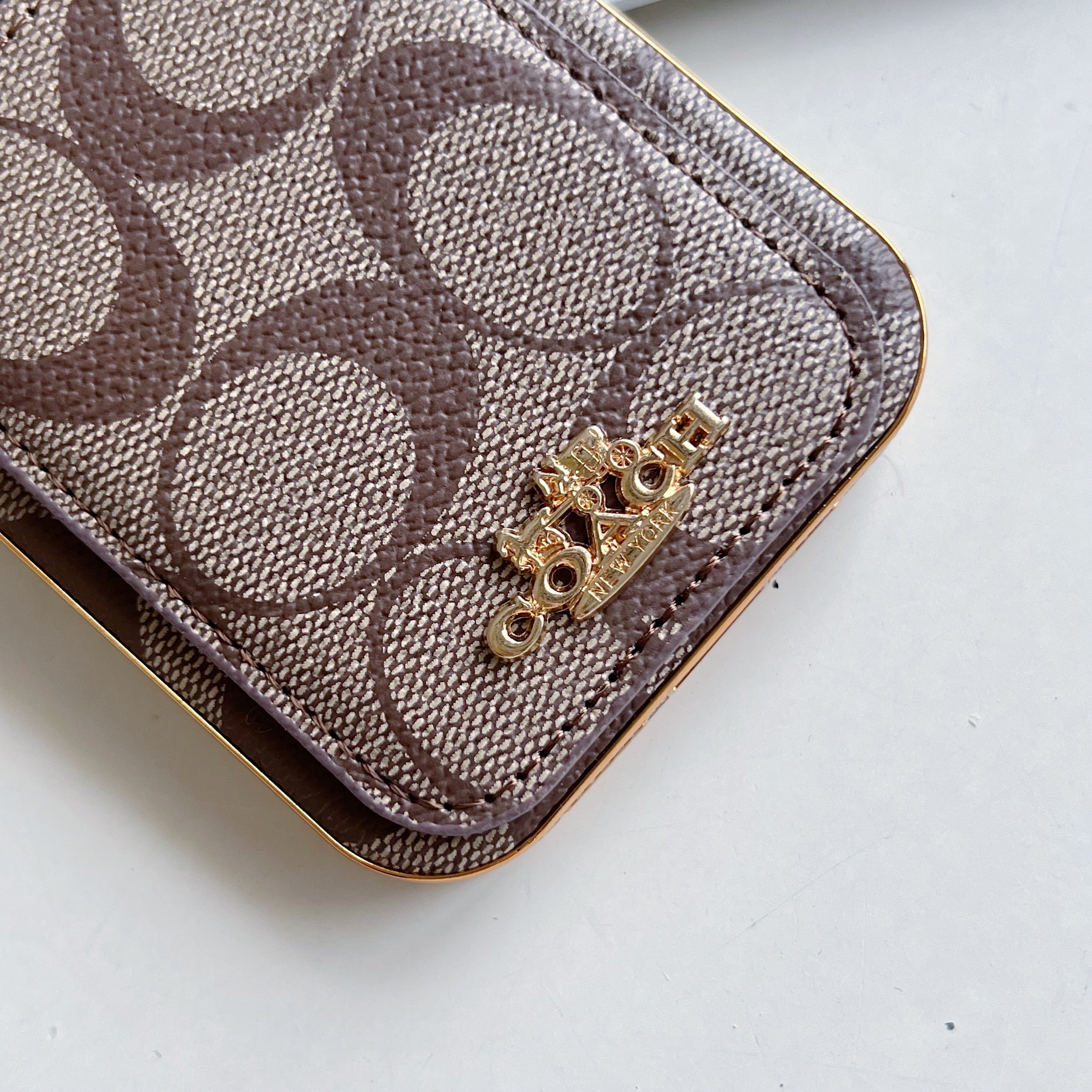 Coach iPhone Case With Card Holder Coffee -KB241651 - 图片 3