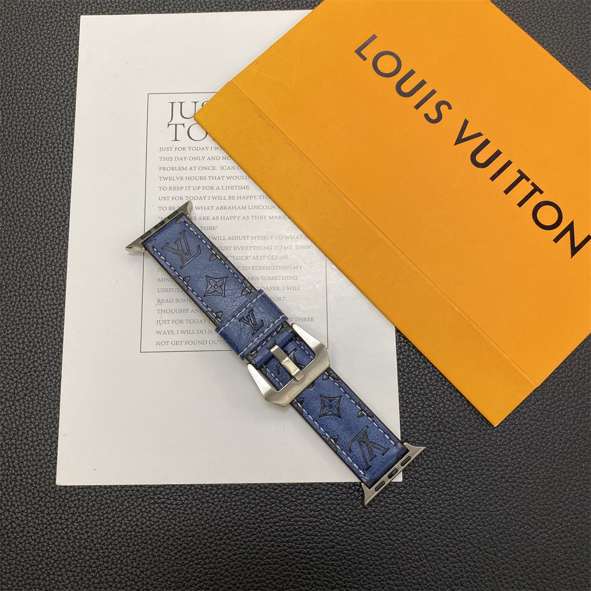 Leather Monogram Apple Watch Bands Leather Blue-YH24422 - 图片 6