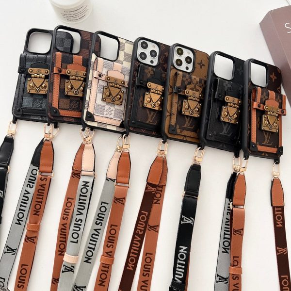 Lou Brown Crossbody Chain iPhone Case - 图片 7