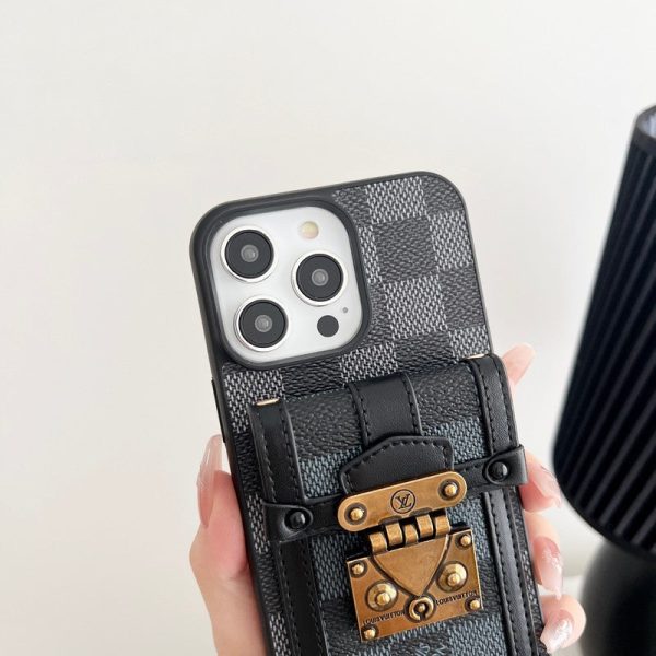 Lou Black & White Crossbody Chain iPhone Case - 图片 7