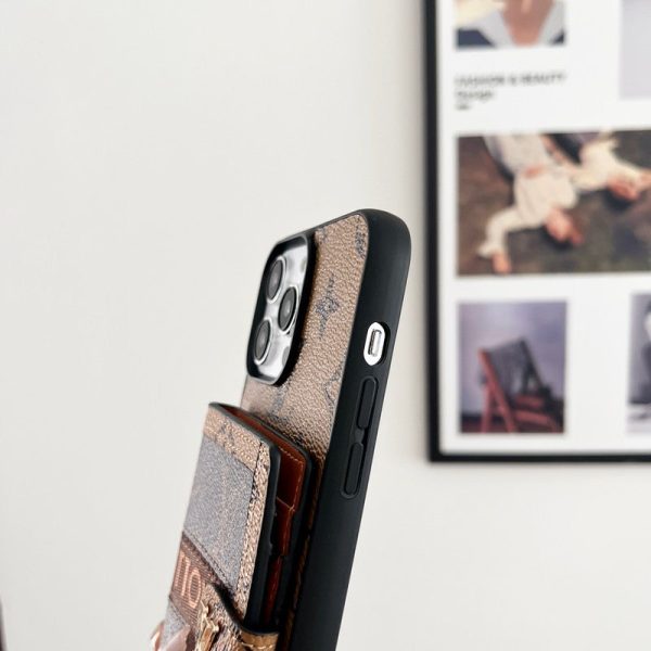 Lou Card Bag Chain Classic Brown iPhone Case - 图片 6