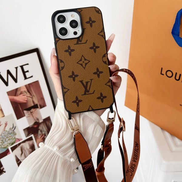 Lou Brown Crossbody iPhone Case - 图片 4