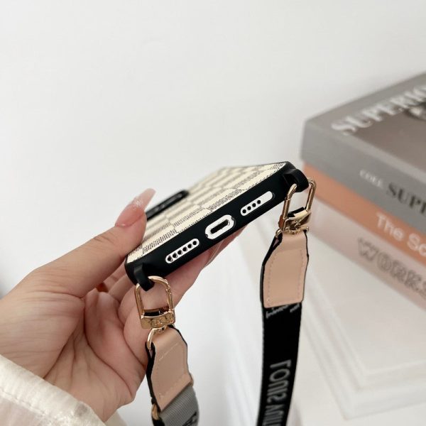 Lou Black & White Crossbody iPhone Case - 图片 7
