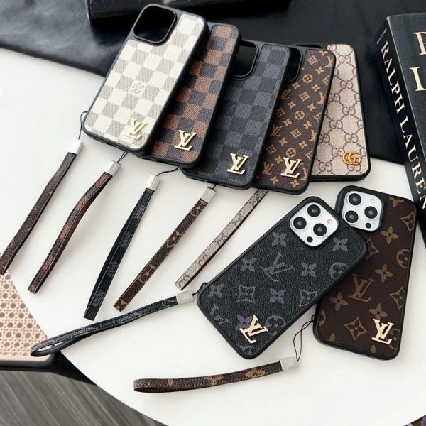 Lou Black & White Hand Chain iPhone Case - 图片 4