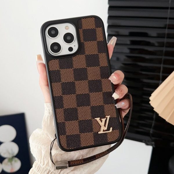 Lou Classic Brown Hand Chain iPhone Case - 图片 10