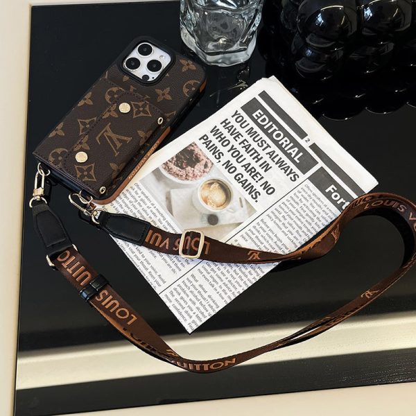 Lou Card Bag Chain Brown iPhone Case - 图片 13