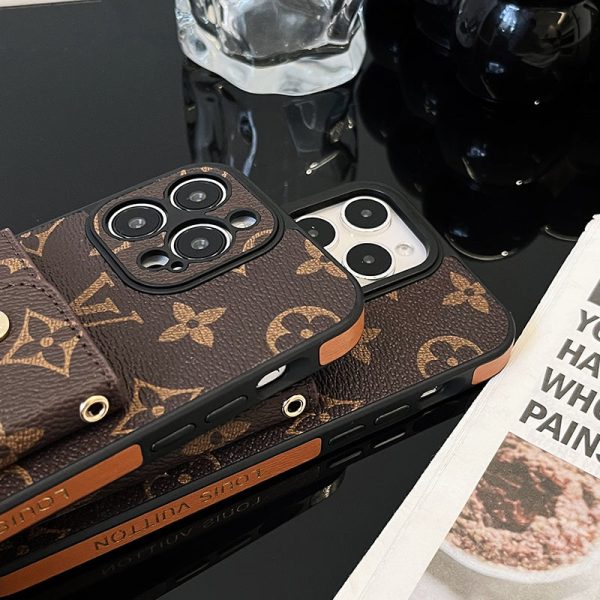 Lou Card Bag Chain Brown iPhone Case - 图片 12