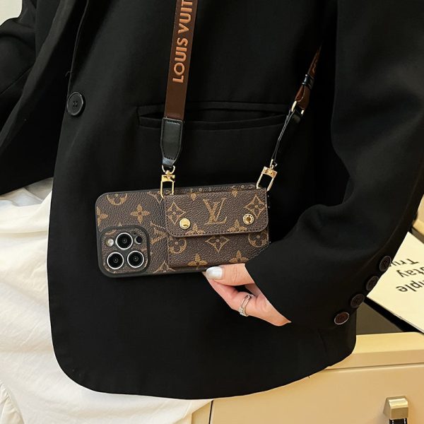 Lou Card Bag Chain Brown iPhone Case - 图片 4