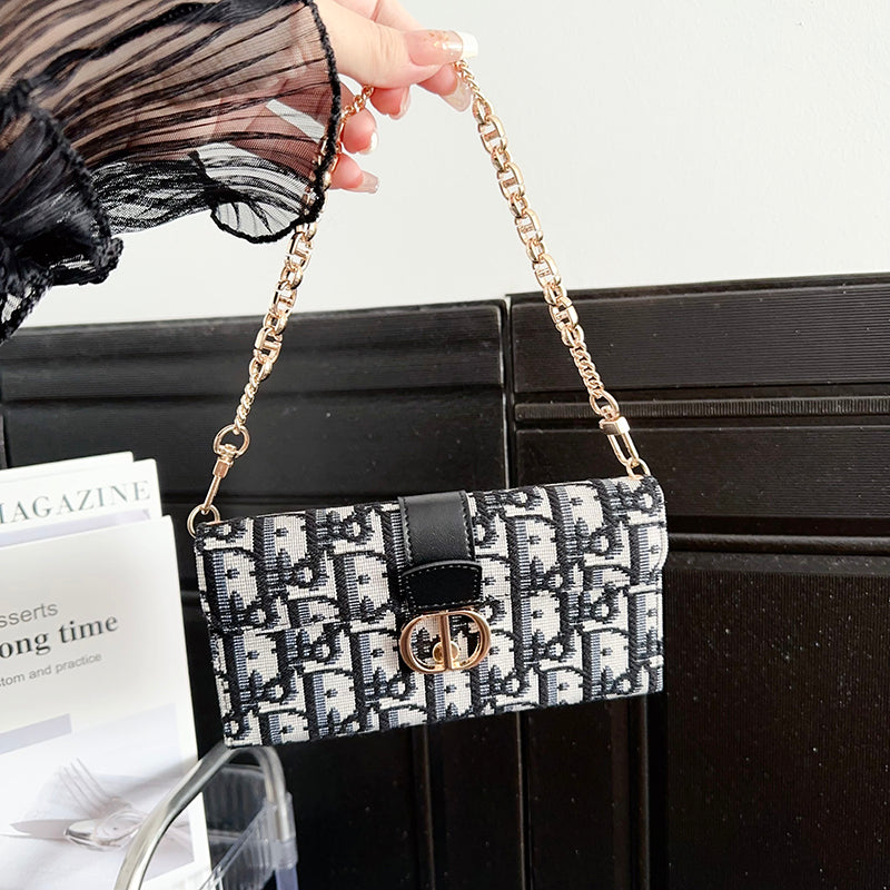 CD Bag Scarves Chain iPhone Case - 图片 7