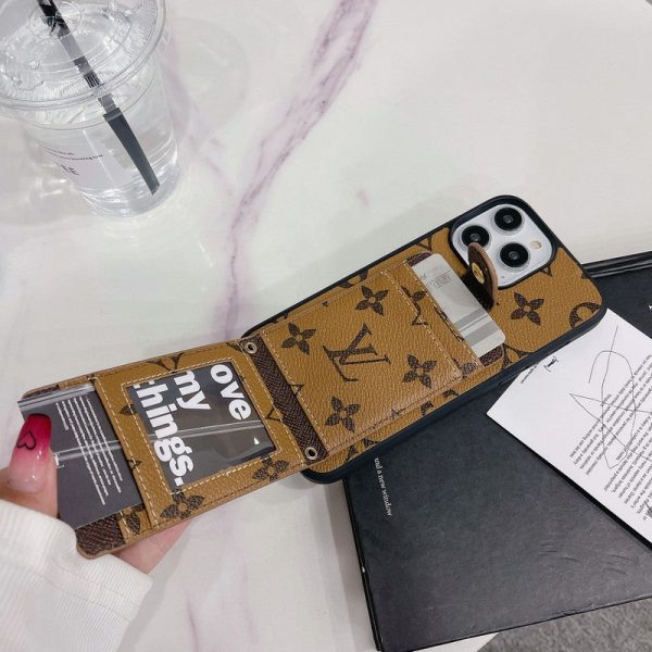 Lou Card Bag Classic Color iPhone 16 Case - 图片 14