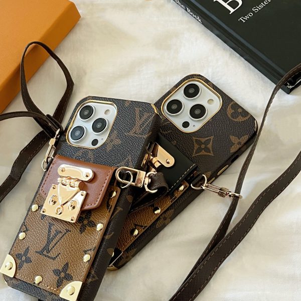 Lou Chain Leather iPhone Case - 图片 10